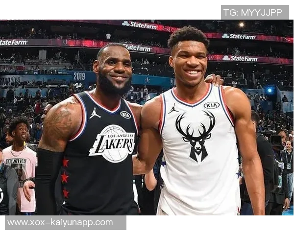 小里称字母哥接近詹姆斯但缺乏视野与协调性分析